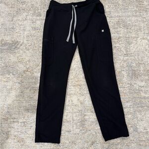 Figs black scrub pants XS petite